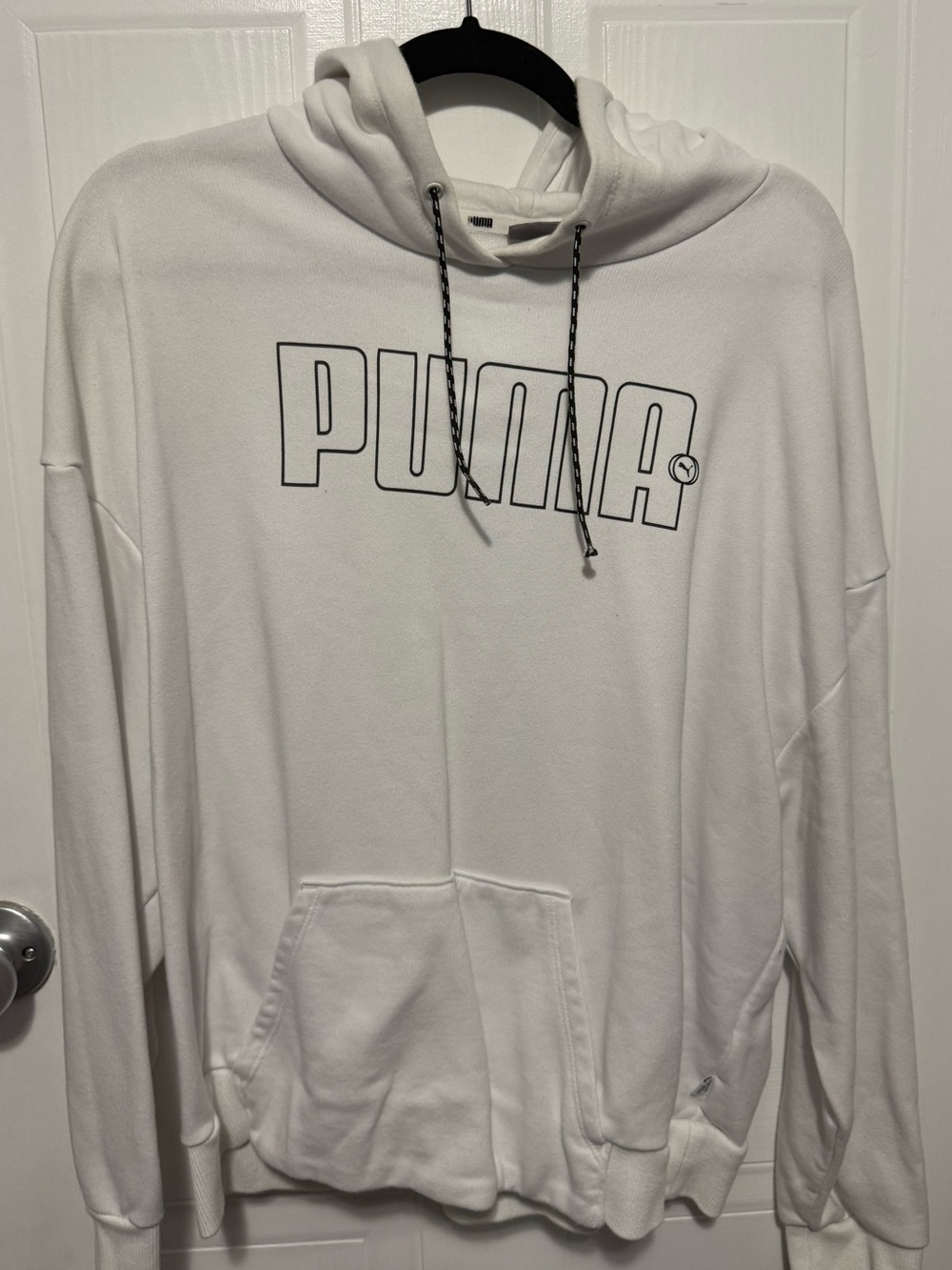 Puma women’s White Logo Hoodie Sweatshirt